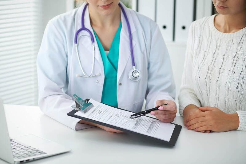 ¿Cada cuánto debo asistir ir al podólogo?